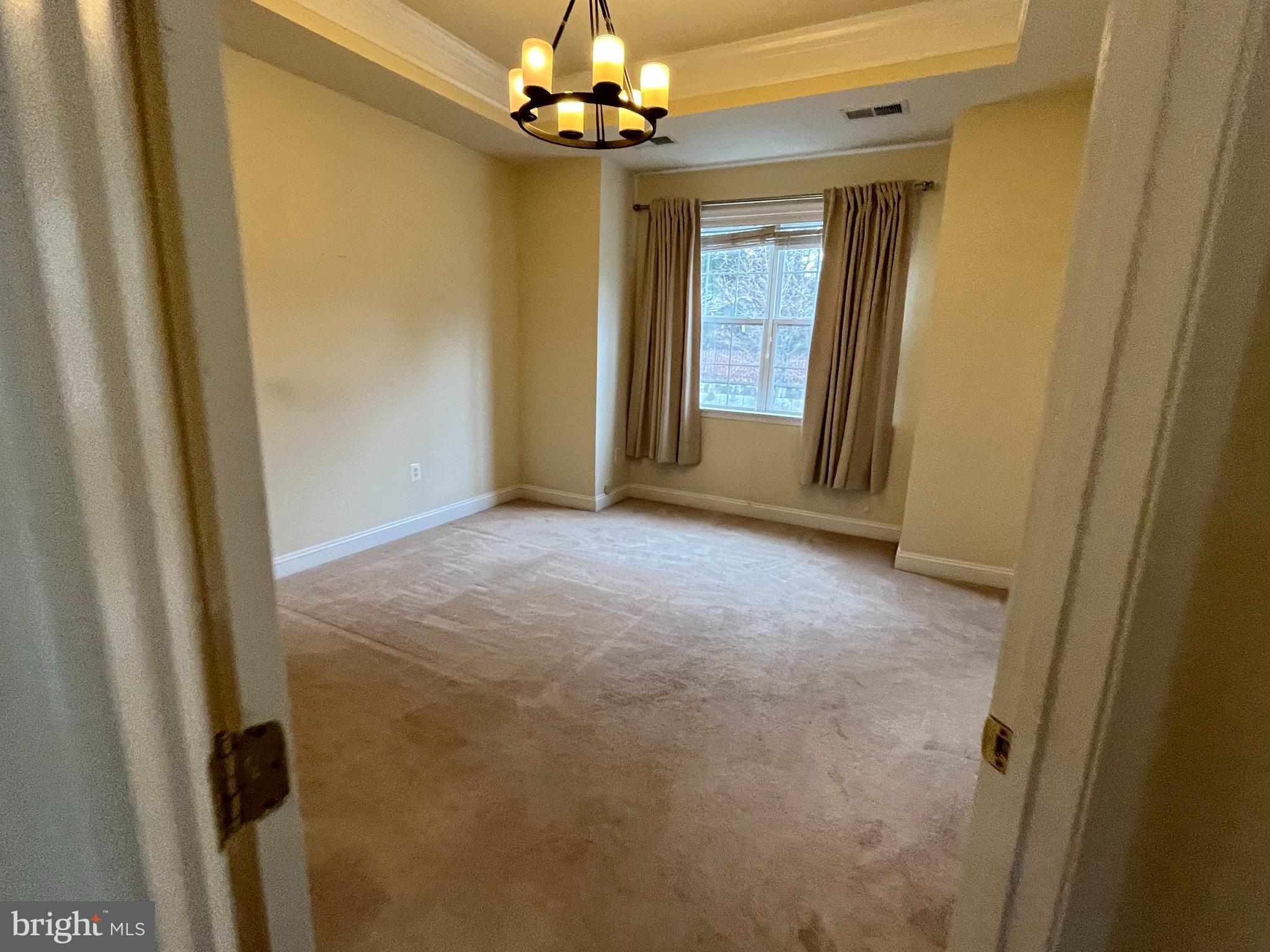 ALCOVA HEIGHTS - Residential Lease