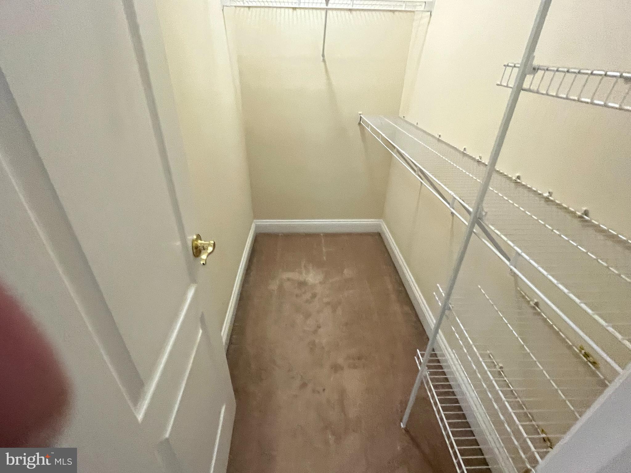 ALCOVA HEIGHTS - Residential Lease