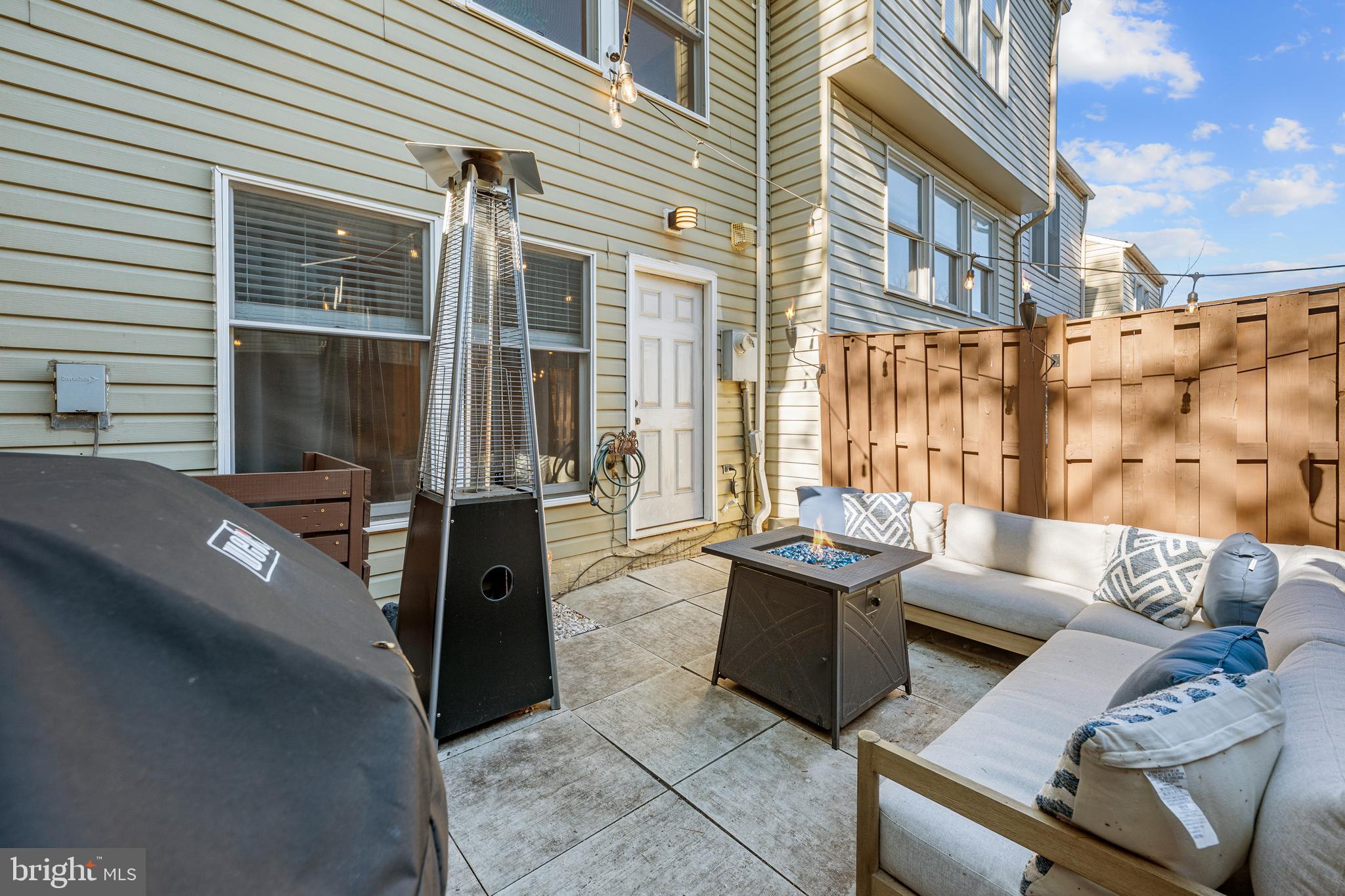 BARCROFT TOWNHOME - Residential