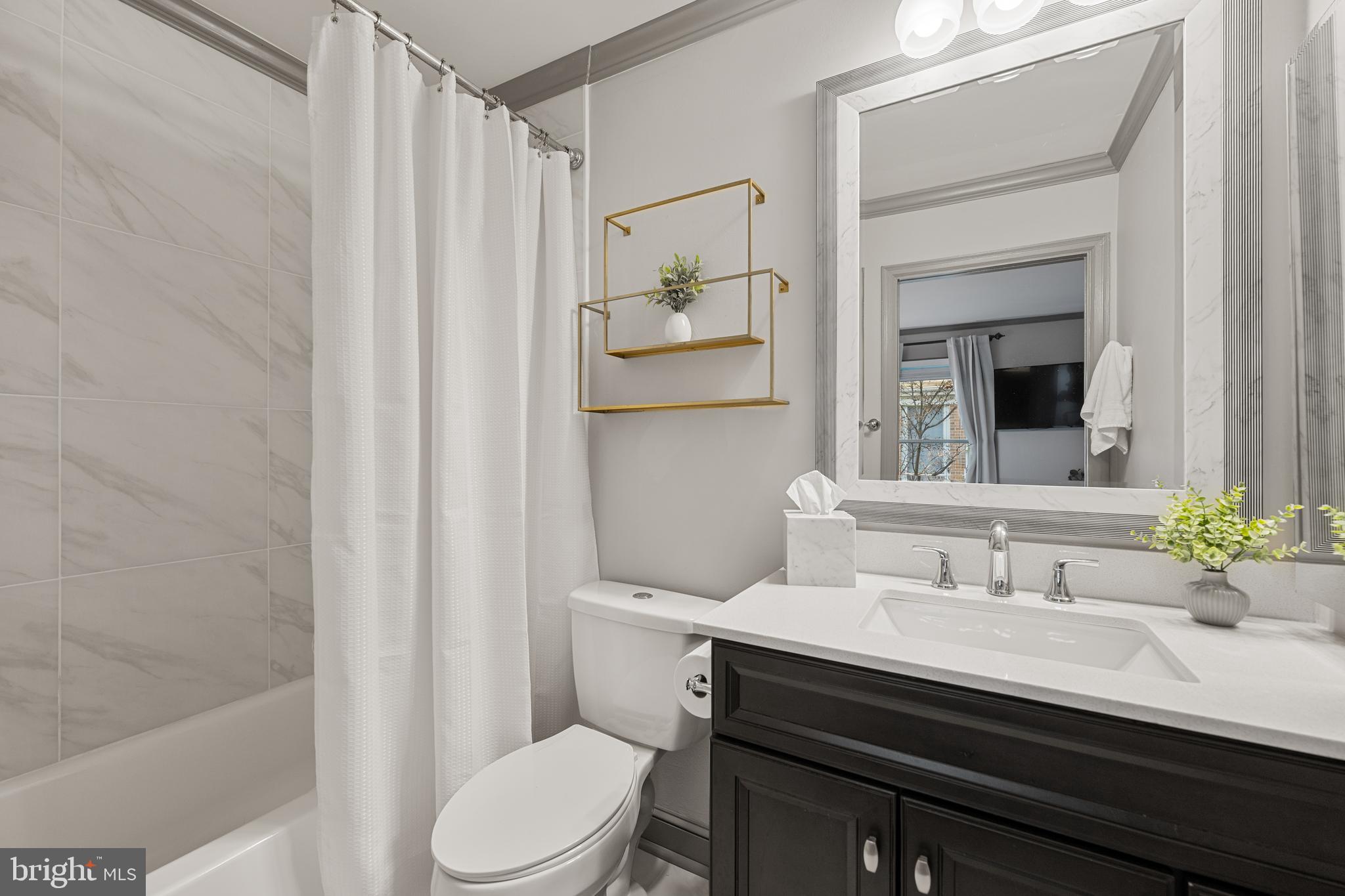 BARCROFT TOWNHOME - Residential