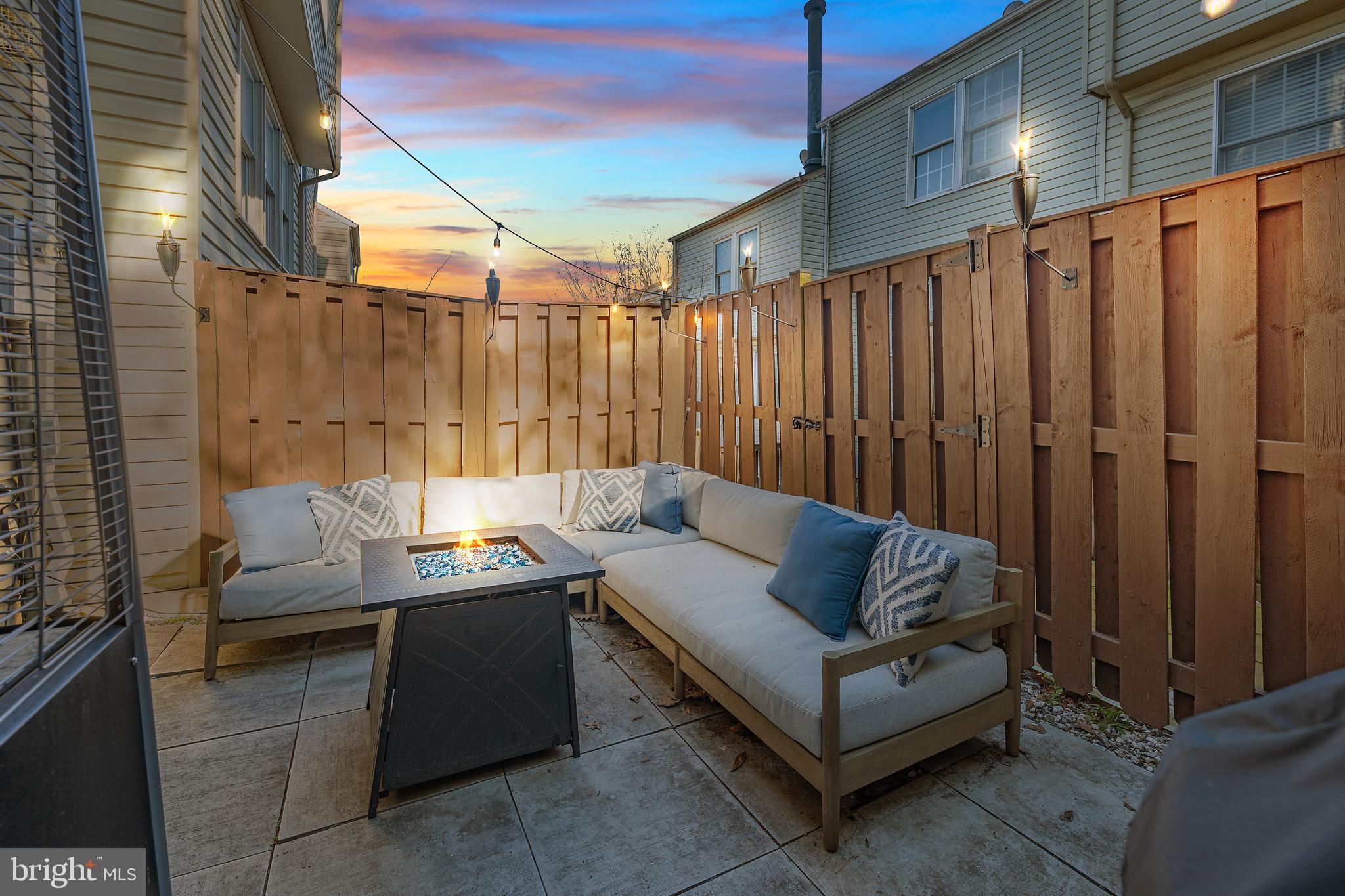 BARCROFT TOWNHOME - Residential