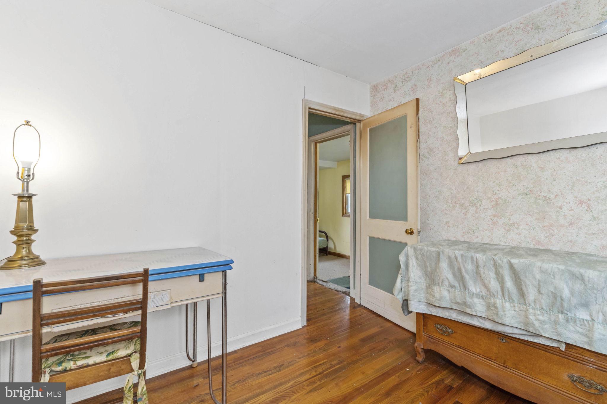 CRYSTAL BEACH MANOR - Residential