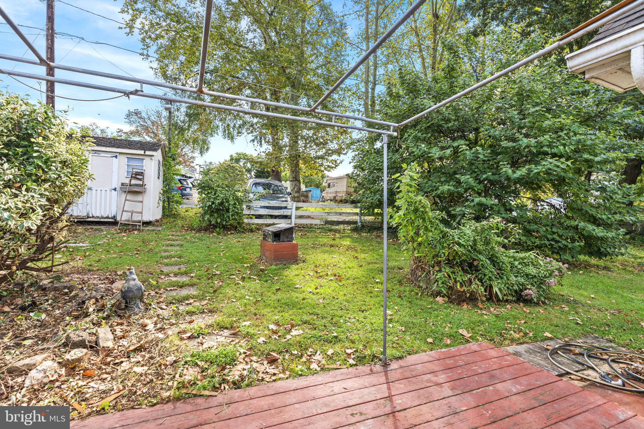 CRYSTAL BEACH MANOR - Residential