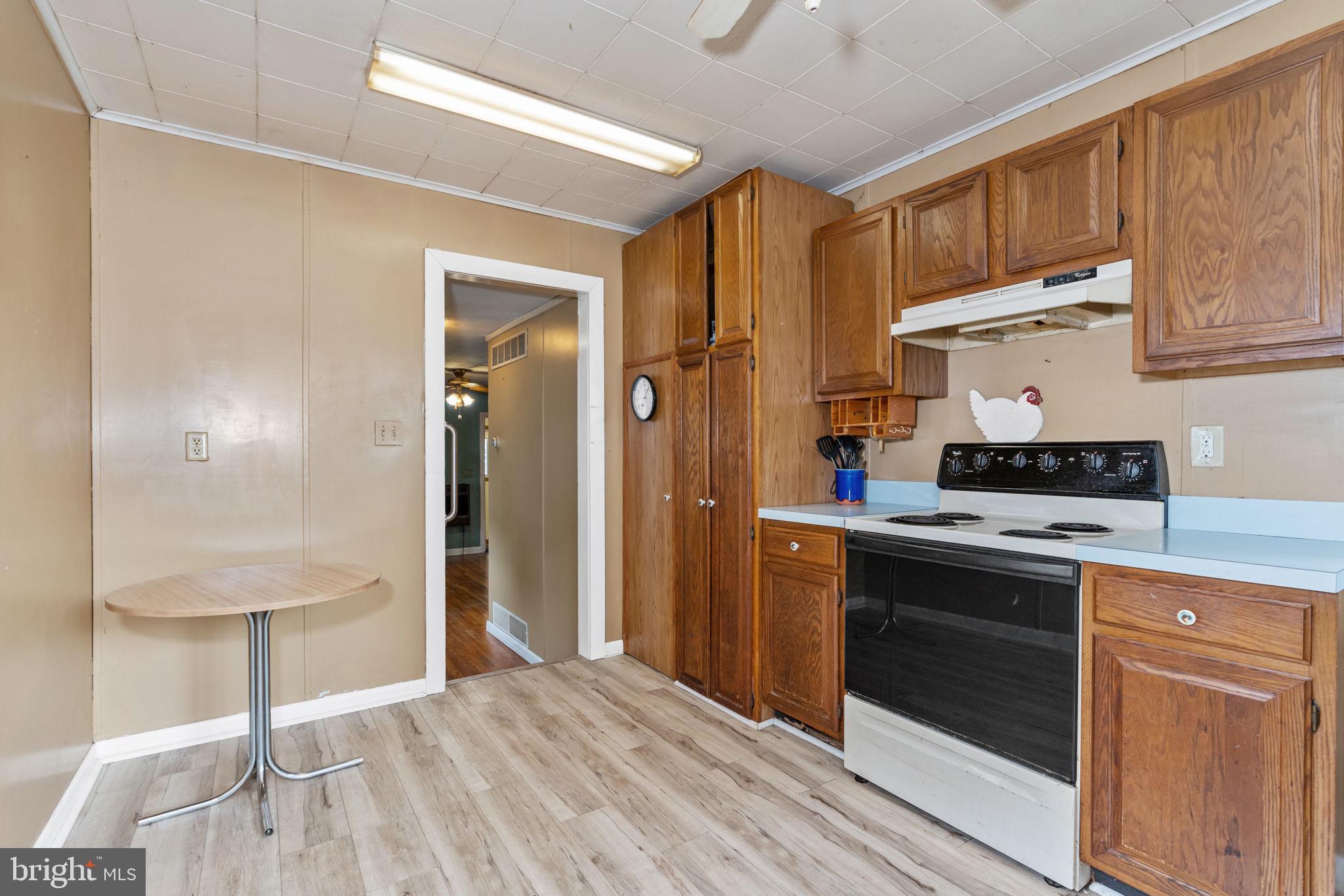 CRYSTAL BEACH MANOR - Residential