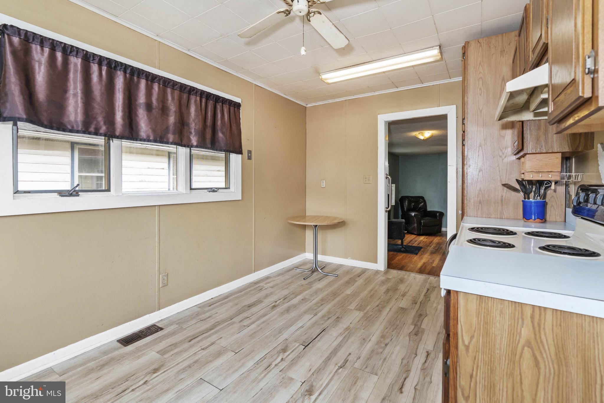 CRYSTAL BEACH MANOR - Residential