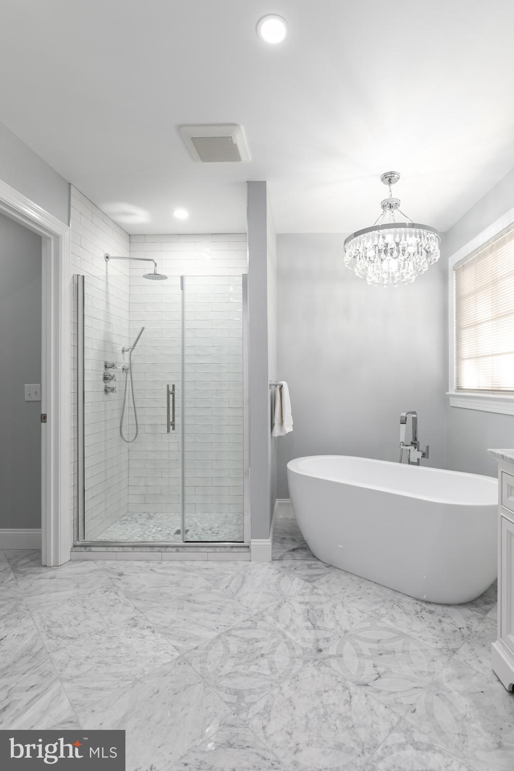 TIMBERLAKE ESTATES - Residential