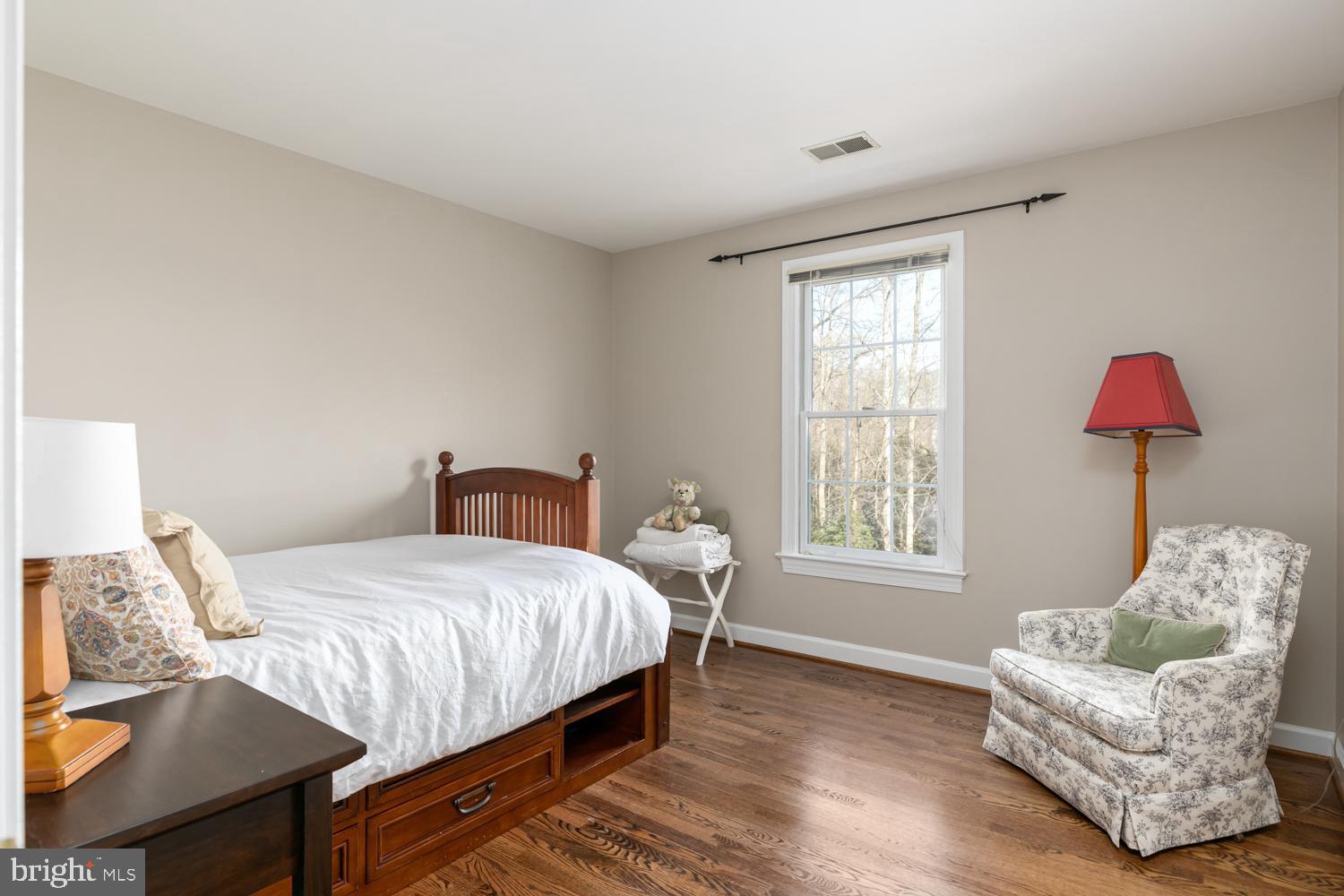 TIMBERLAKE ESTATES - Residential