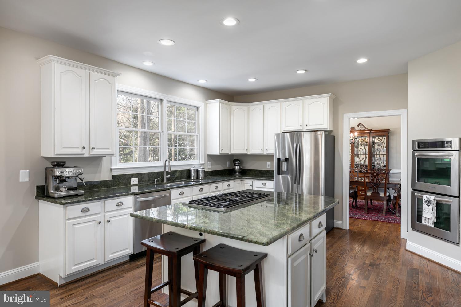 TIMBERLAKE ESTATES - Residential