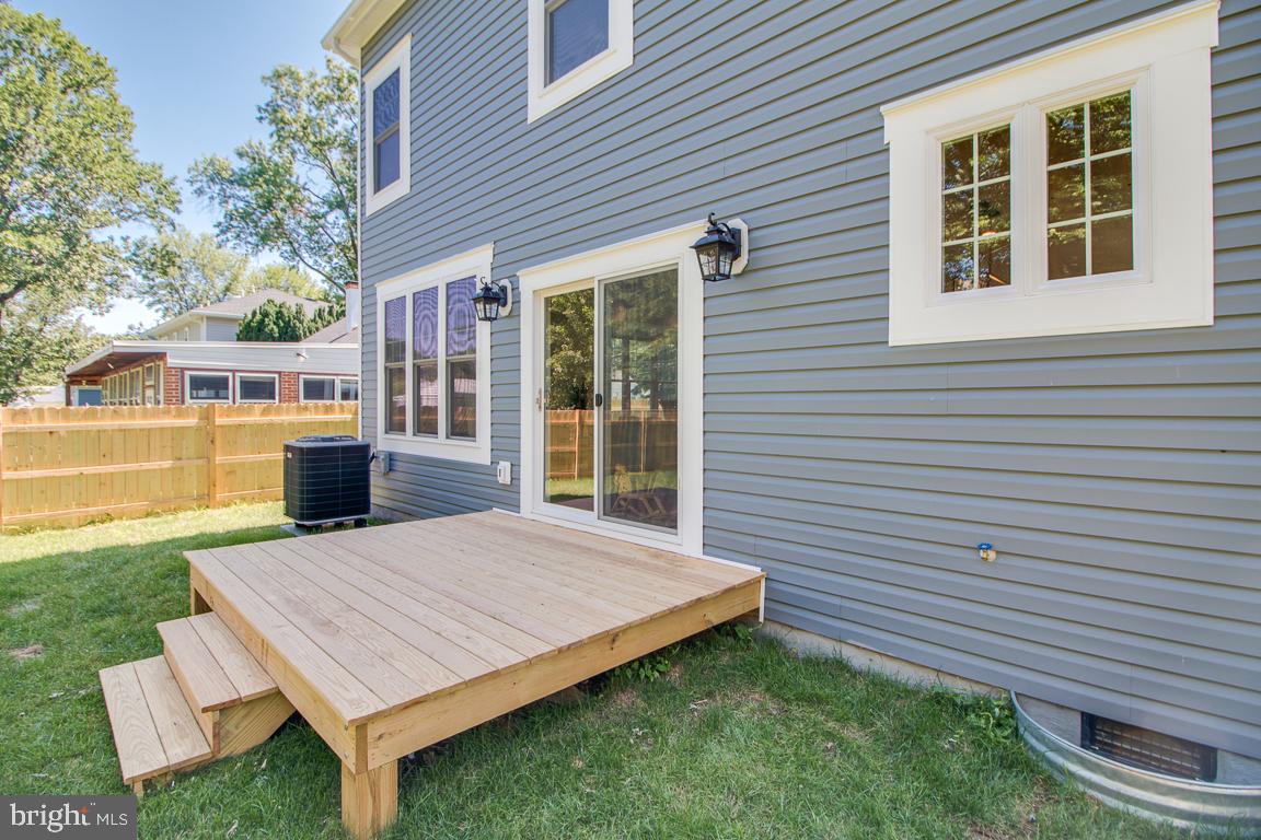 WESTLAWN - Residential