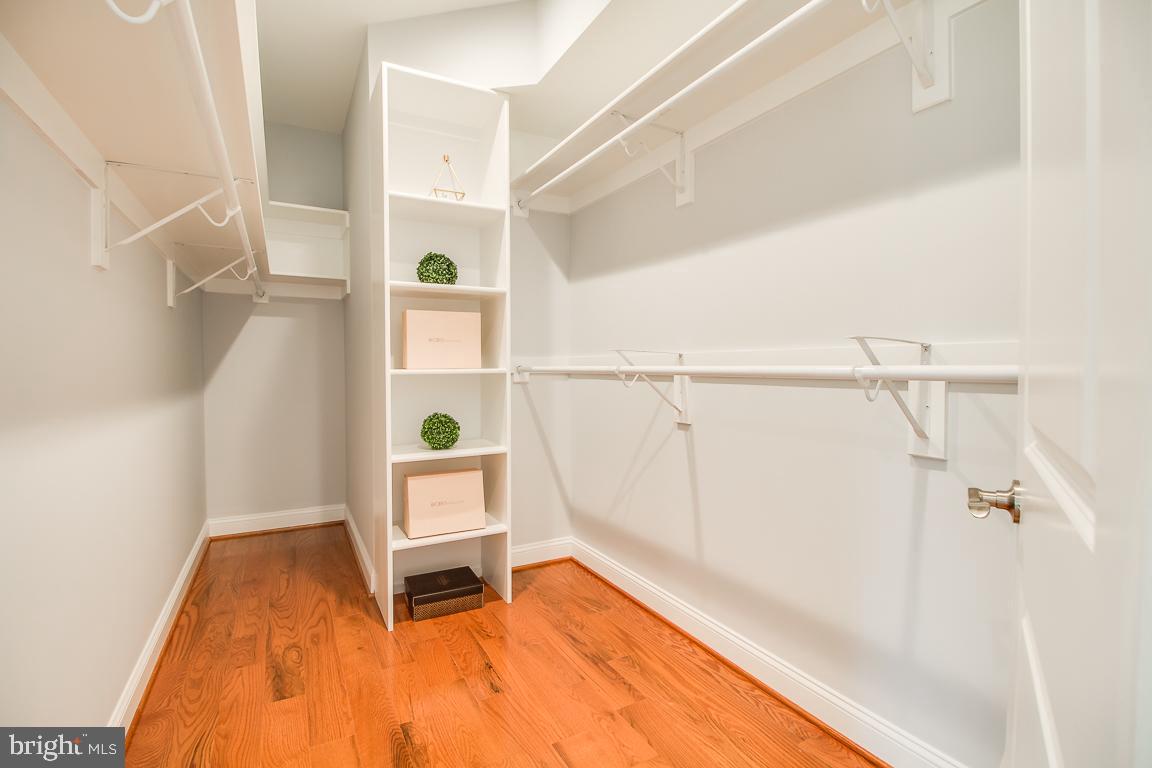 WESTLAWN - Residential