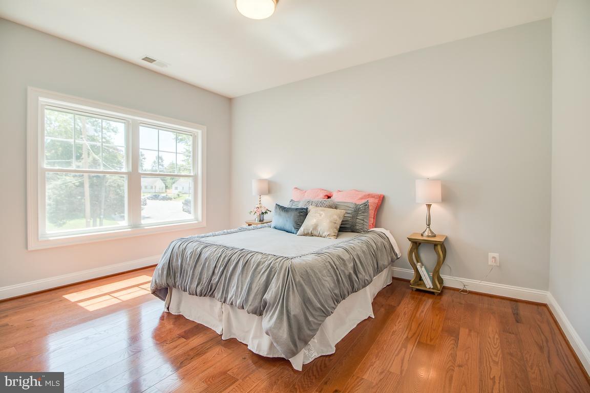 WESTLAWN - Residential