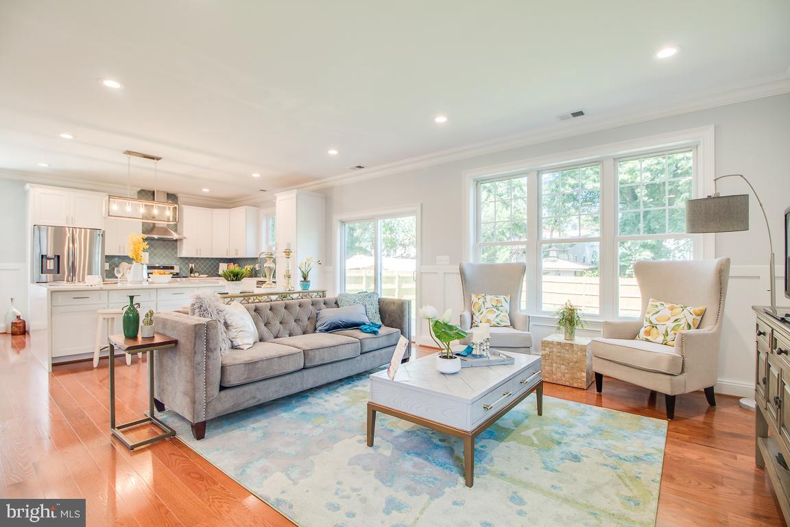 WESTLAWN - Residential