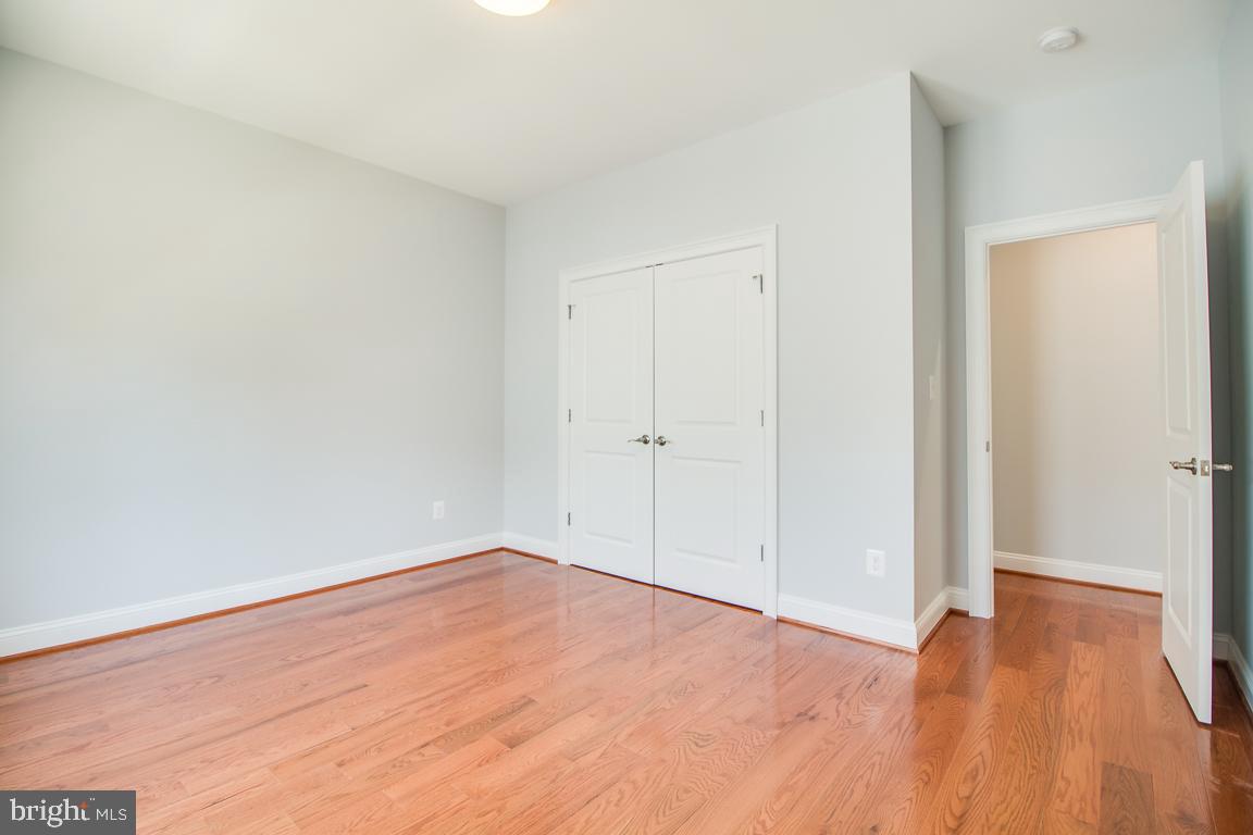 WESTLAWN - Residential