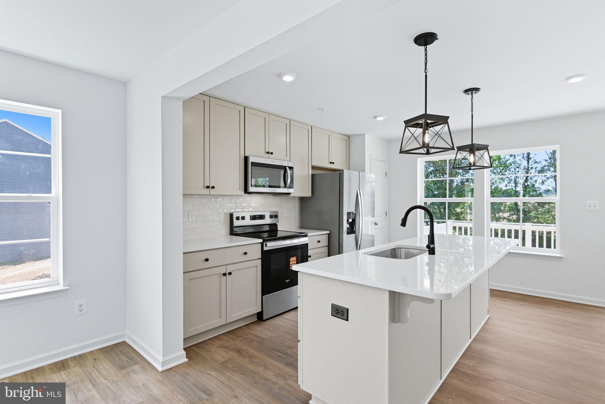 HOMESTEAD ACRES - Residential