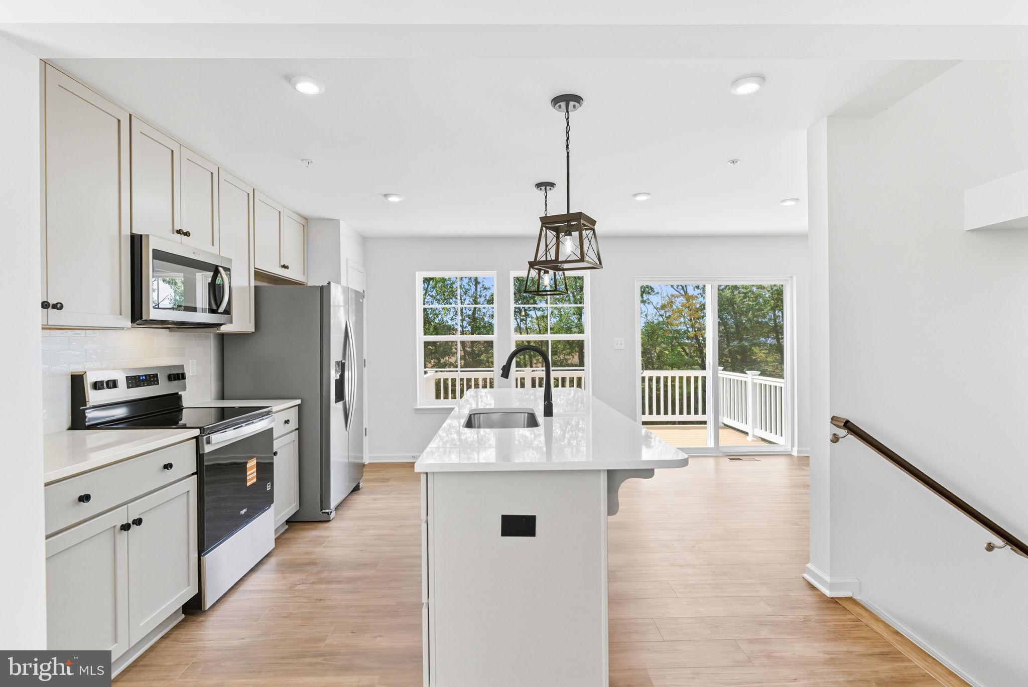 HOMESTEAD ACRES - Residential