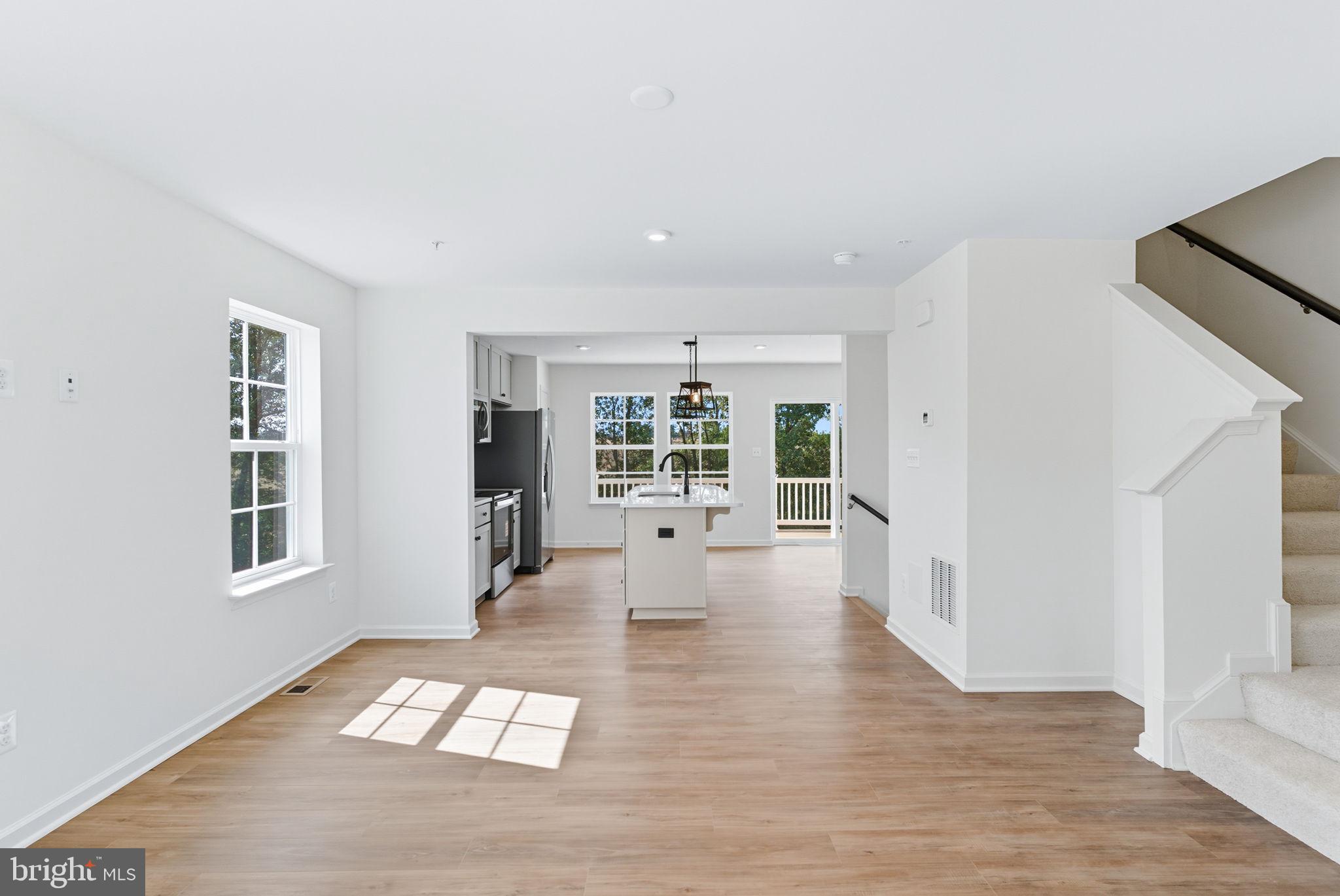 HOMESTEAD ACRES - Residential