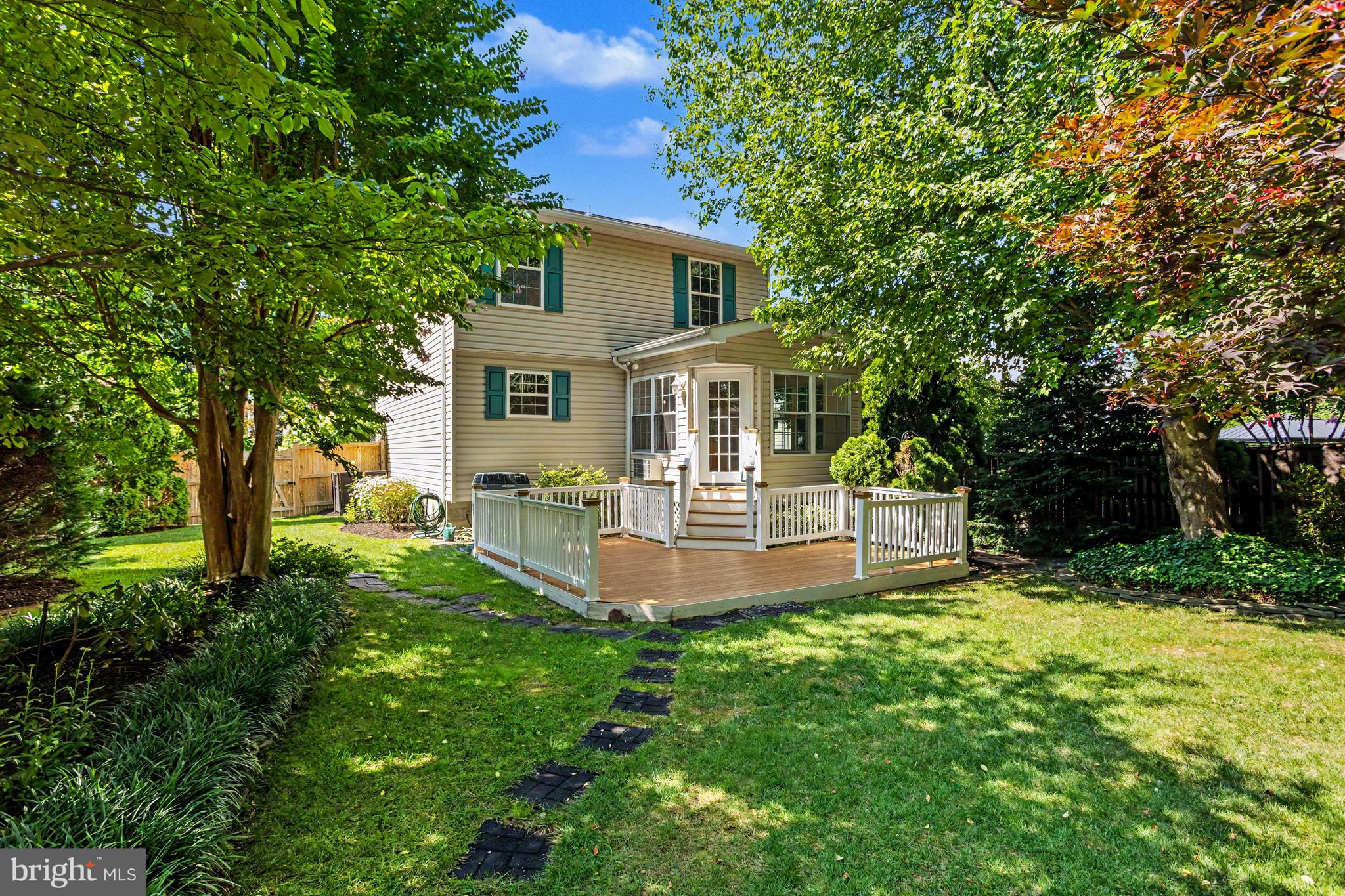 3220 ART HALL LANE