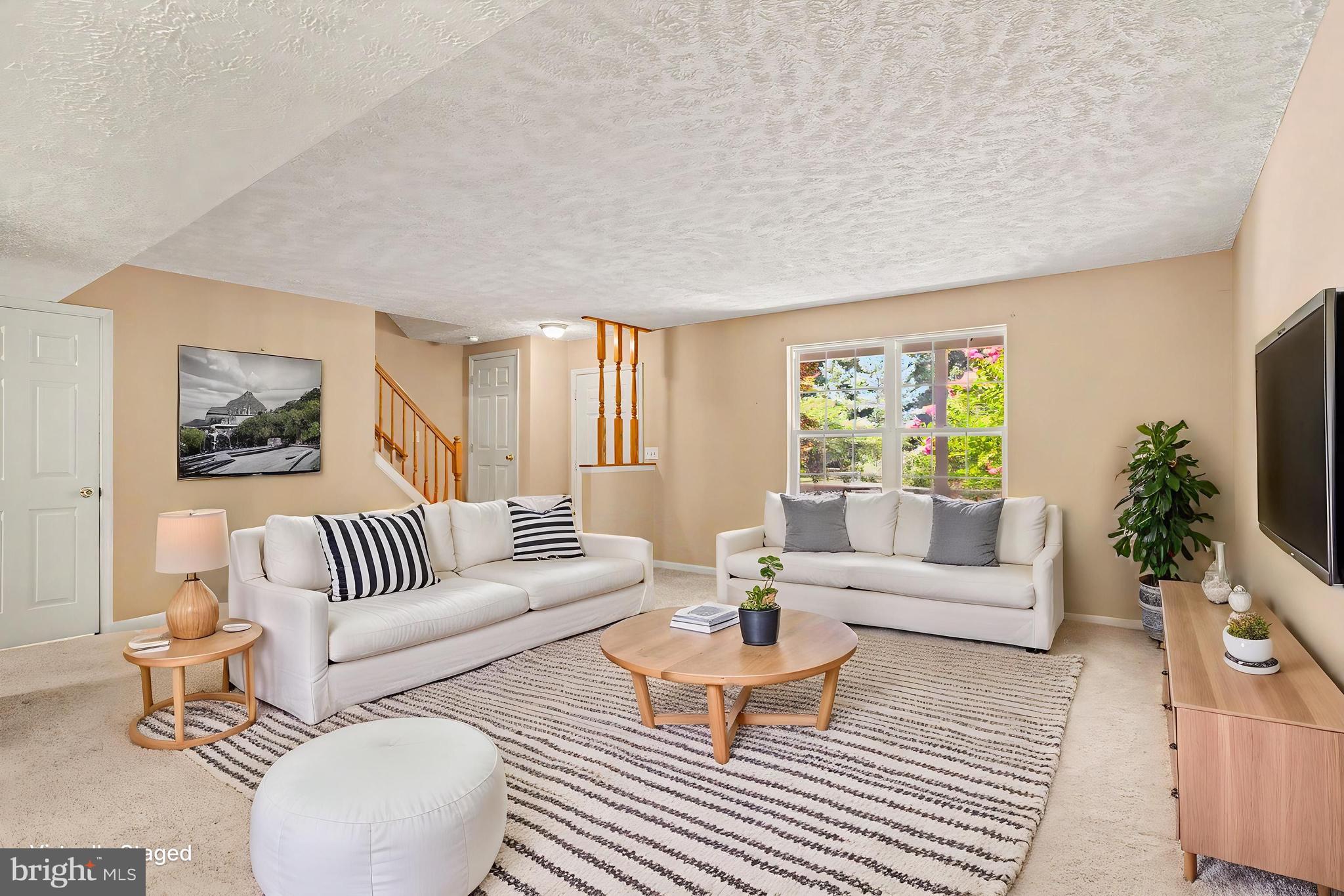 3220 ART HALL LANE
