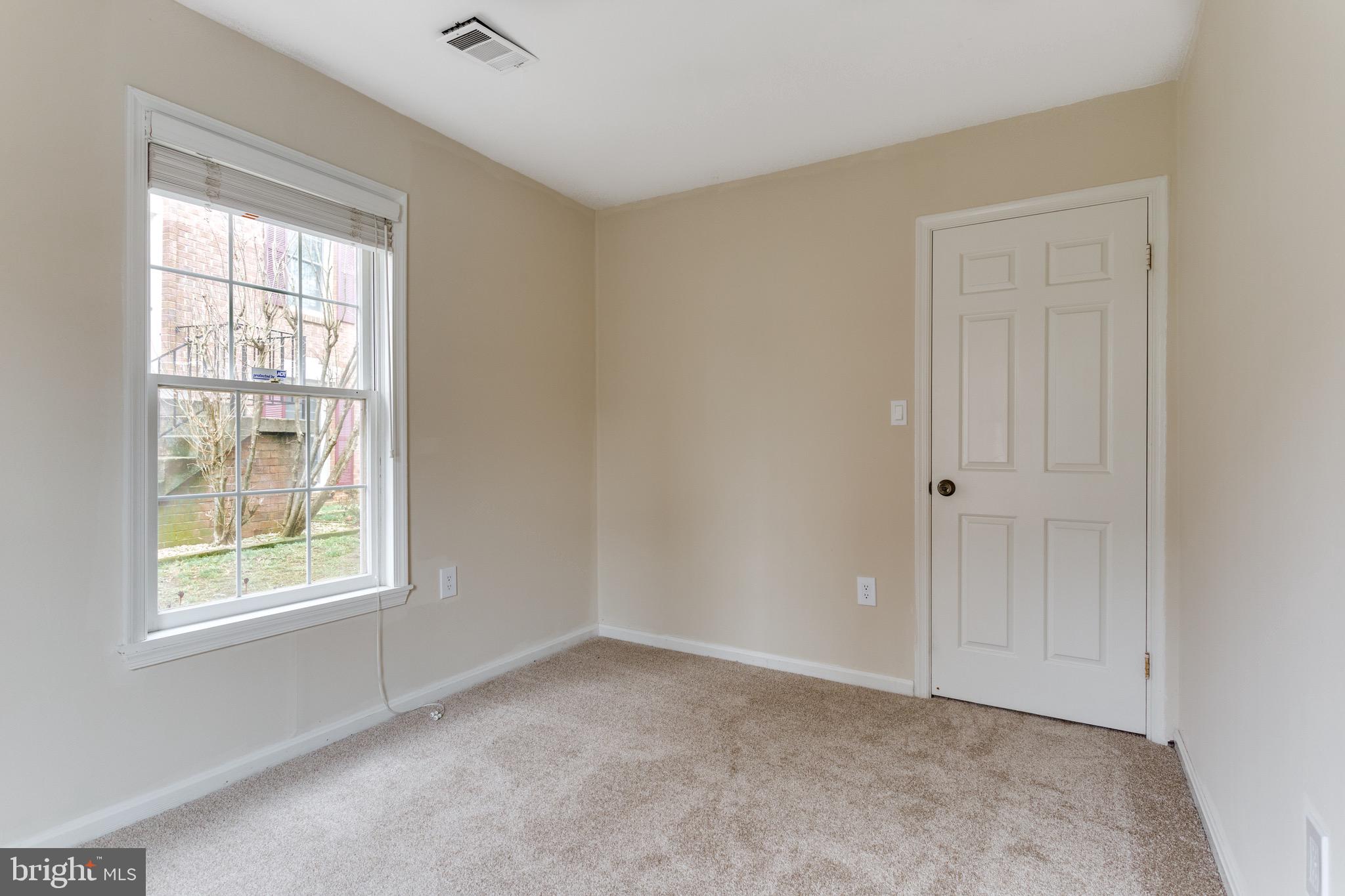 KINGSTOWNE - Residential