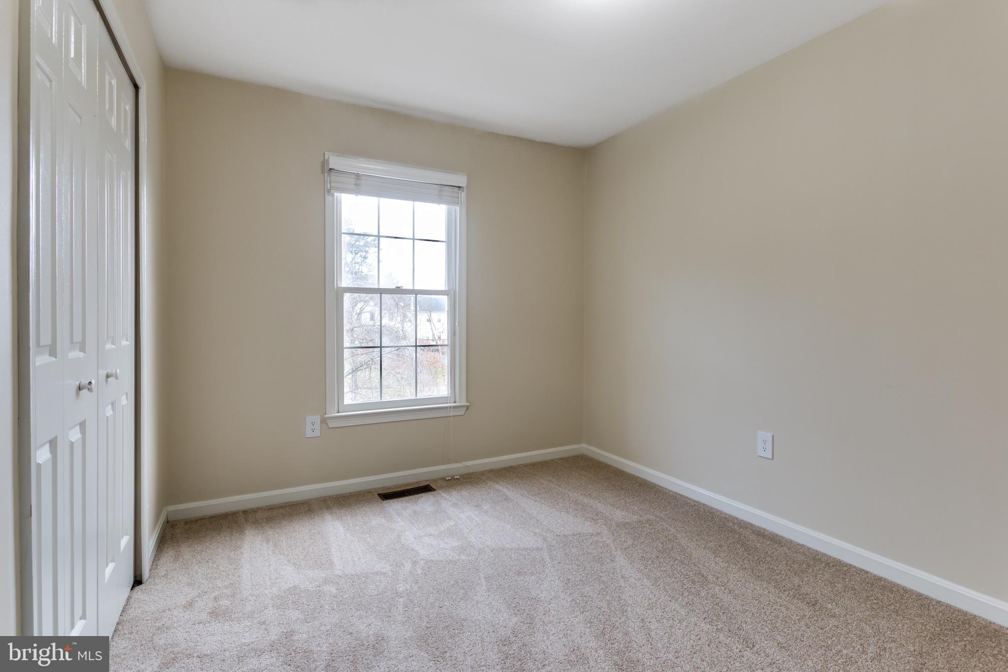 KINGSTOWNE - Residential