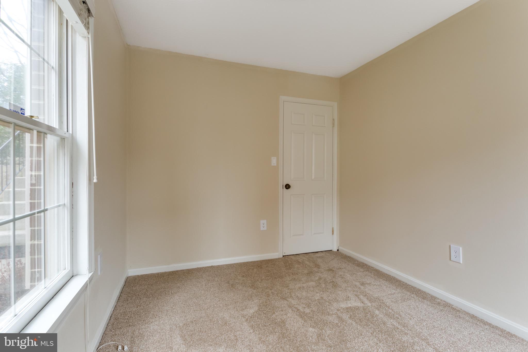 KINGSTOWNE - Residential