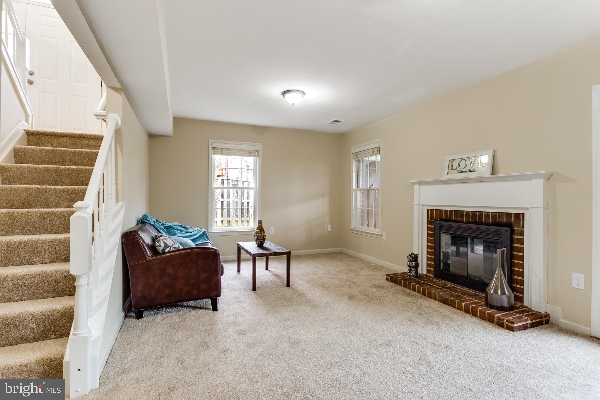 KINGSTOWNE - Residential