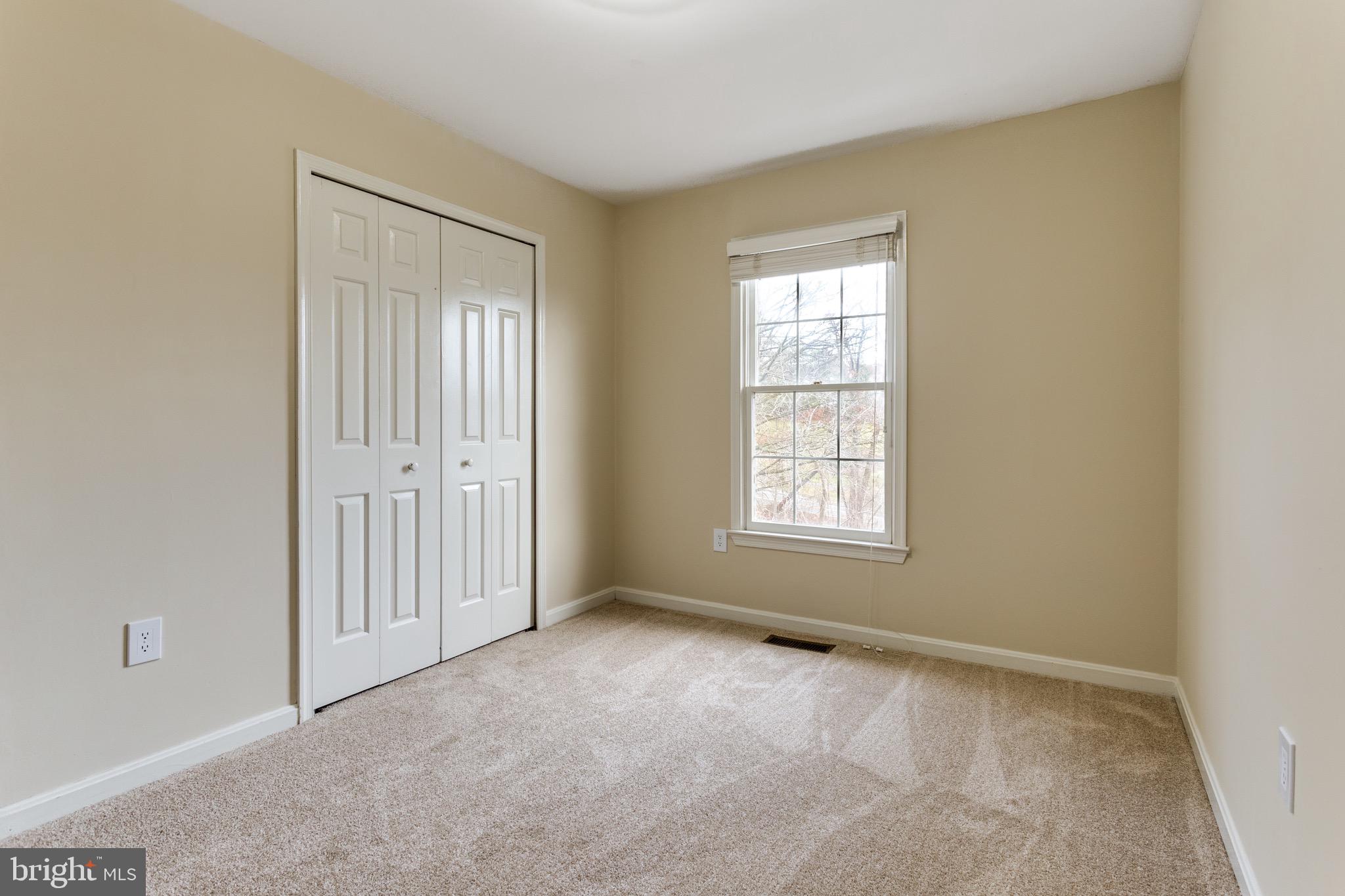 KINGSTOWNE - Residential