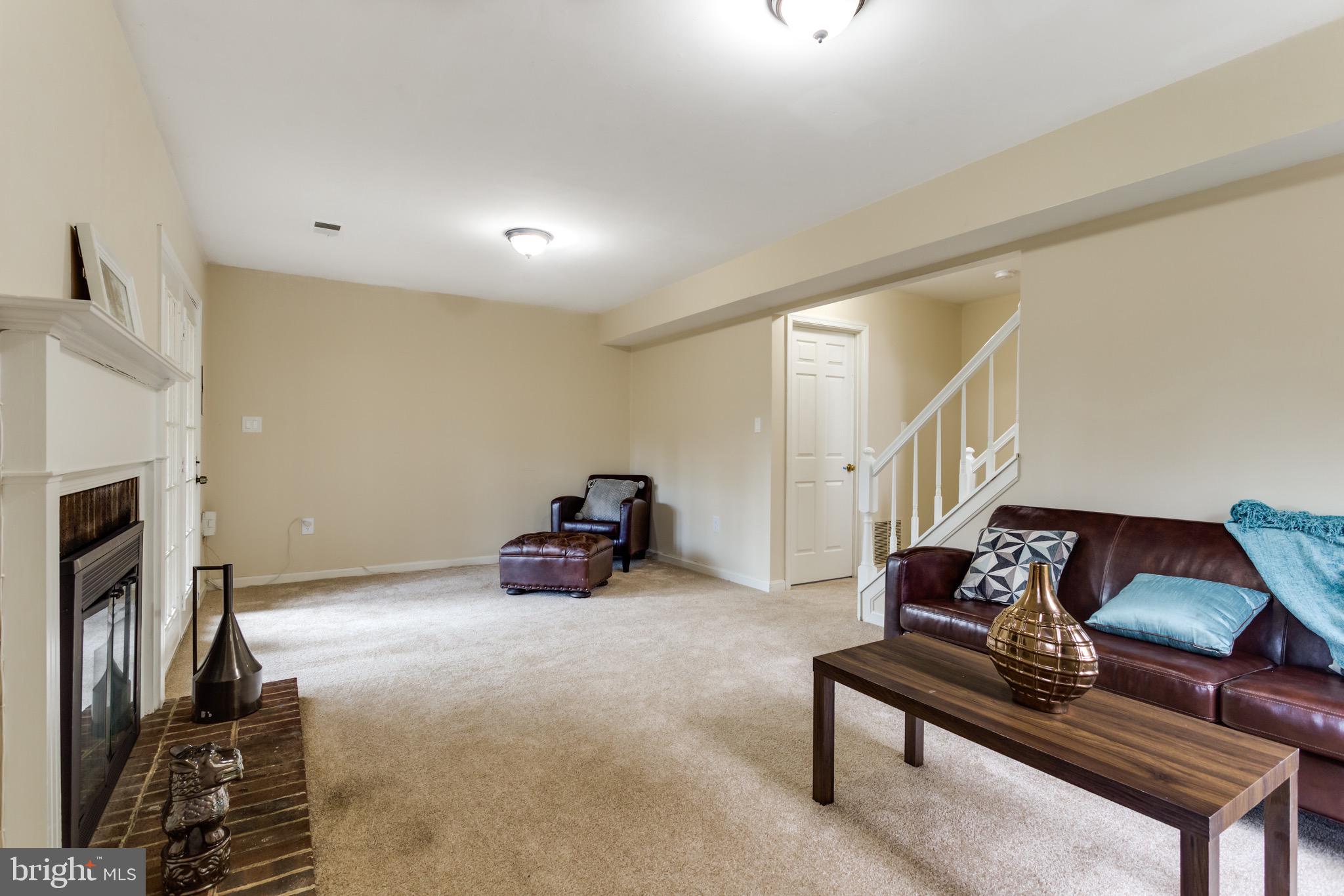 KINGSTOWNE - Residential