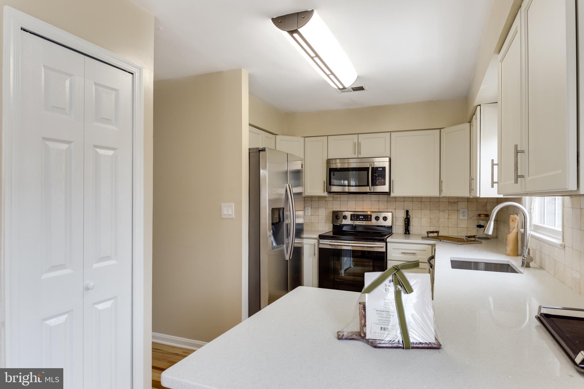 KINGSTOWNE - Residential