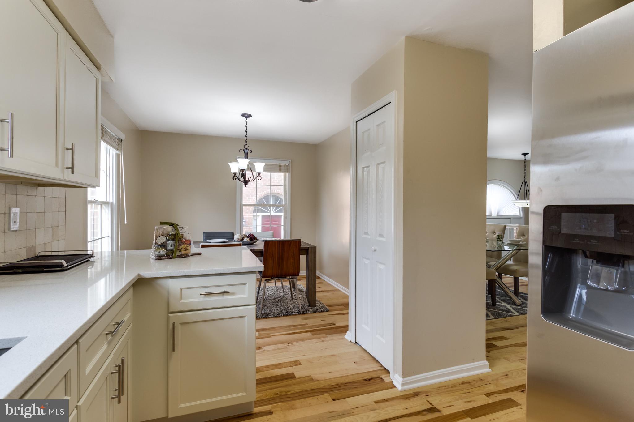 KINGSTOWNE - Residential