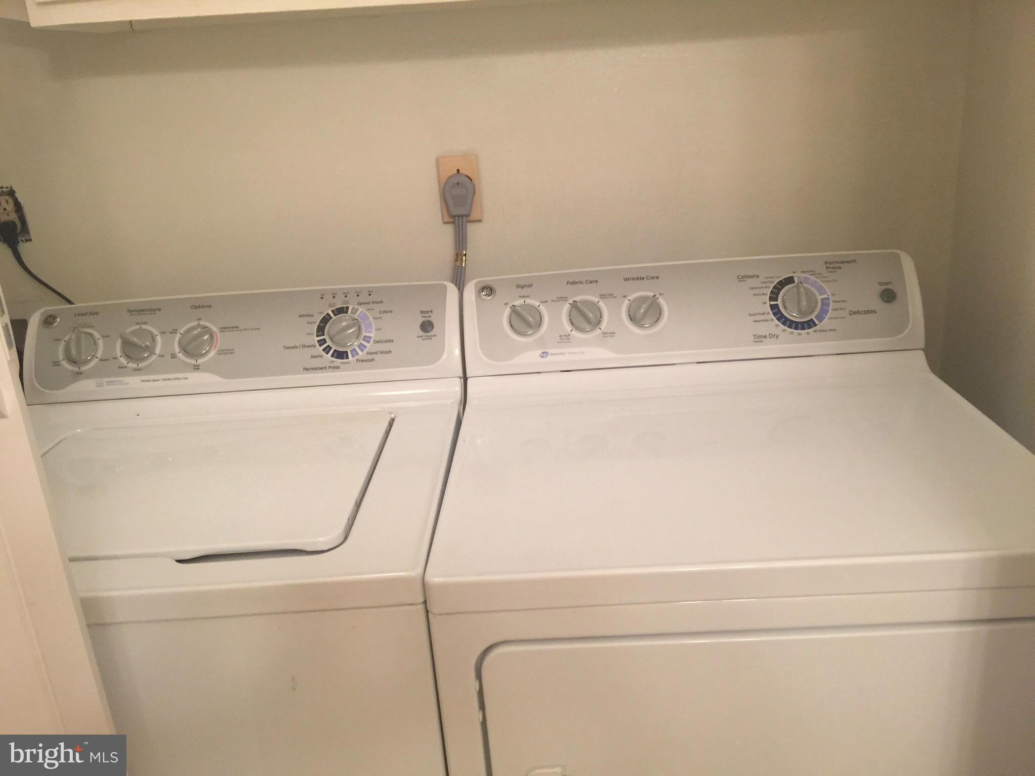 CEDAR COVE - Residential Lease