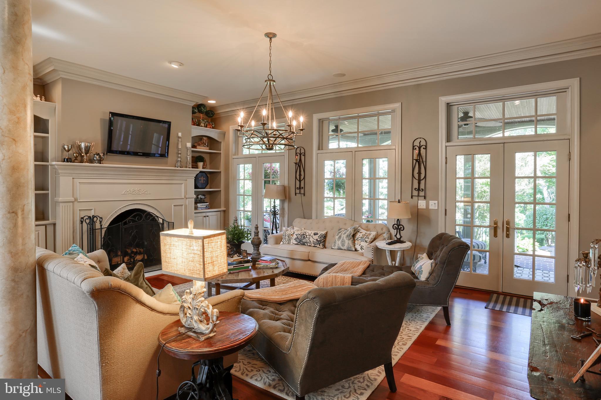 DEER CHASE ESTATES - Residential