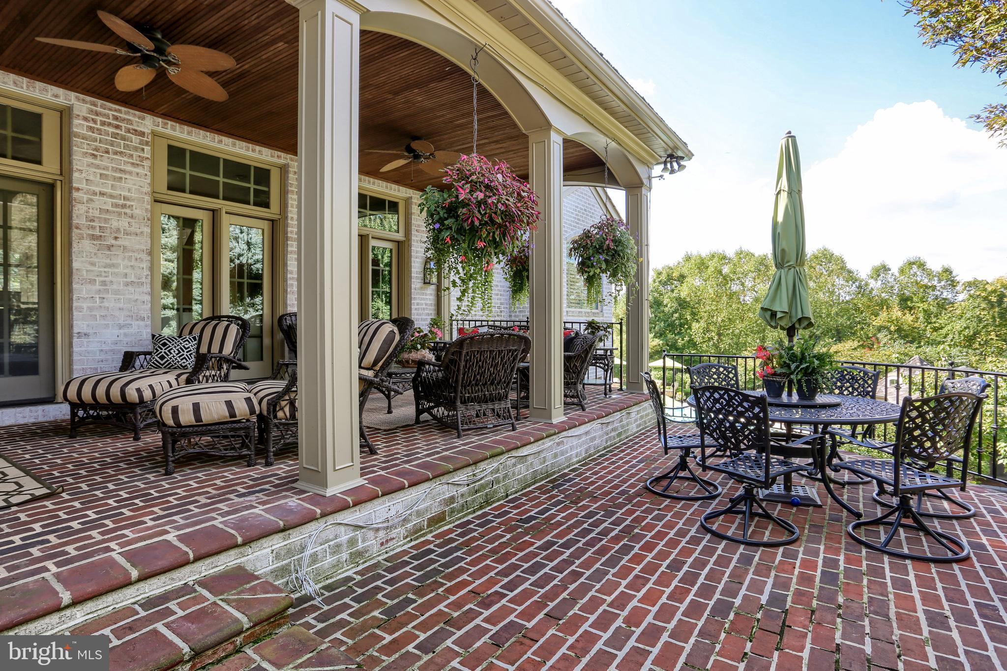 DEER CHASE ESTATES - Residential