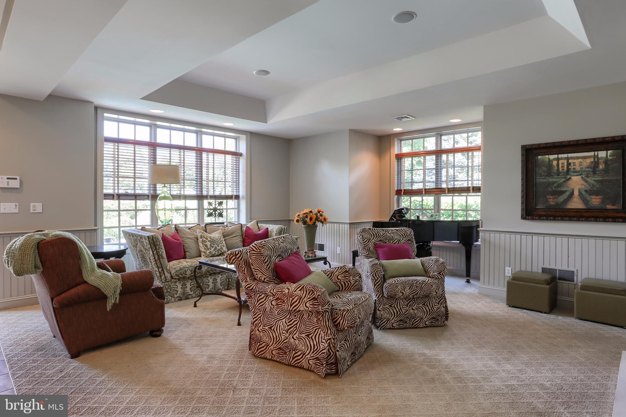 DEER CHASE ESTATES - Residential