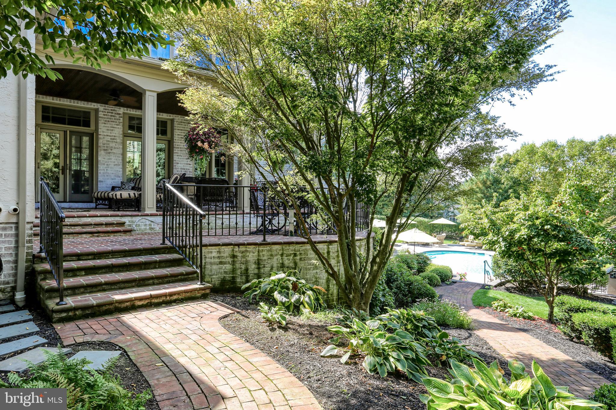 DEER CHASE ESTATES - Residential