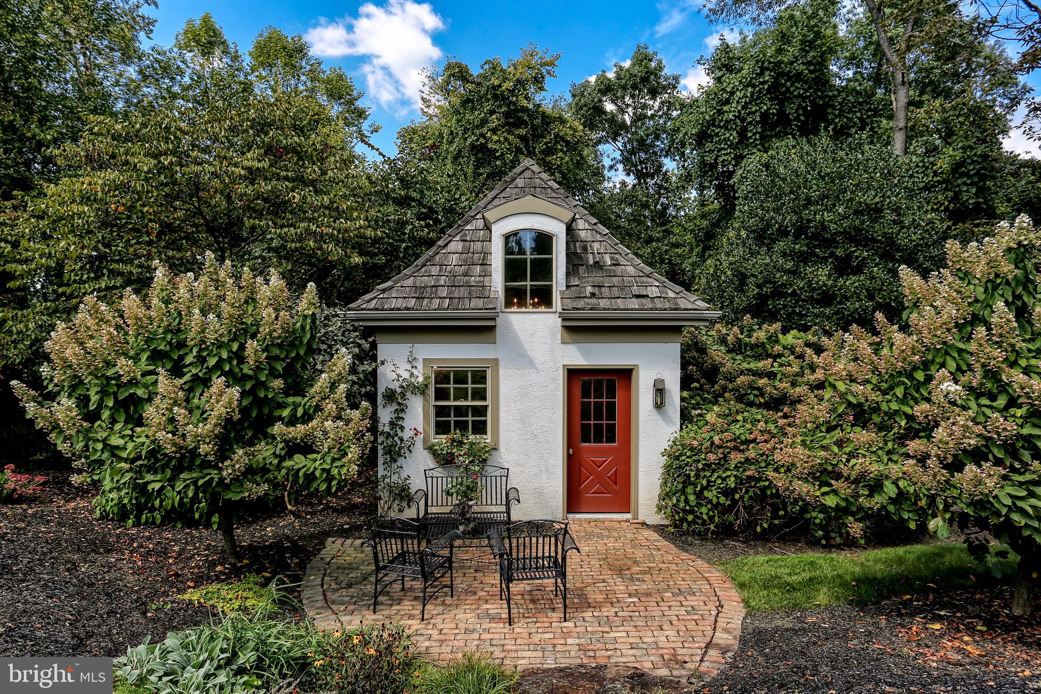 DEER CHASE ESTATES - Residential