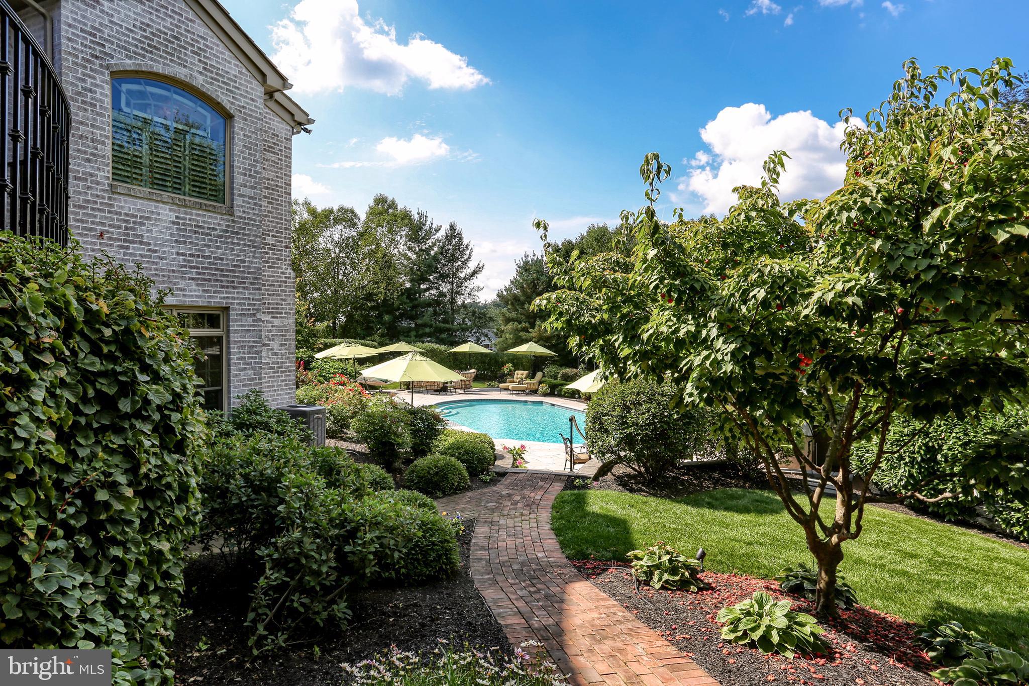 DEER CHASE ESTATES - Residential