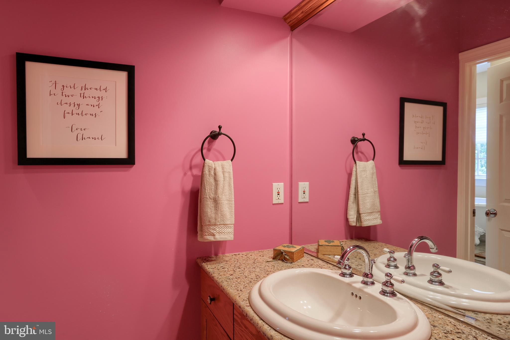 DEER CHASE ESTATES - Residential