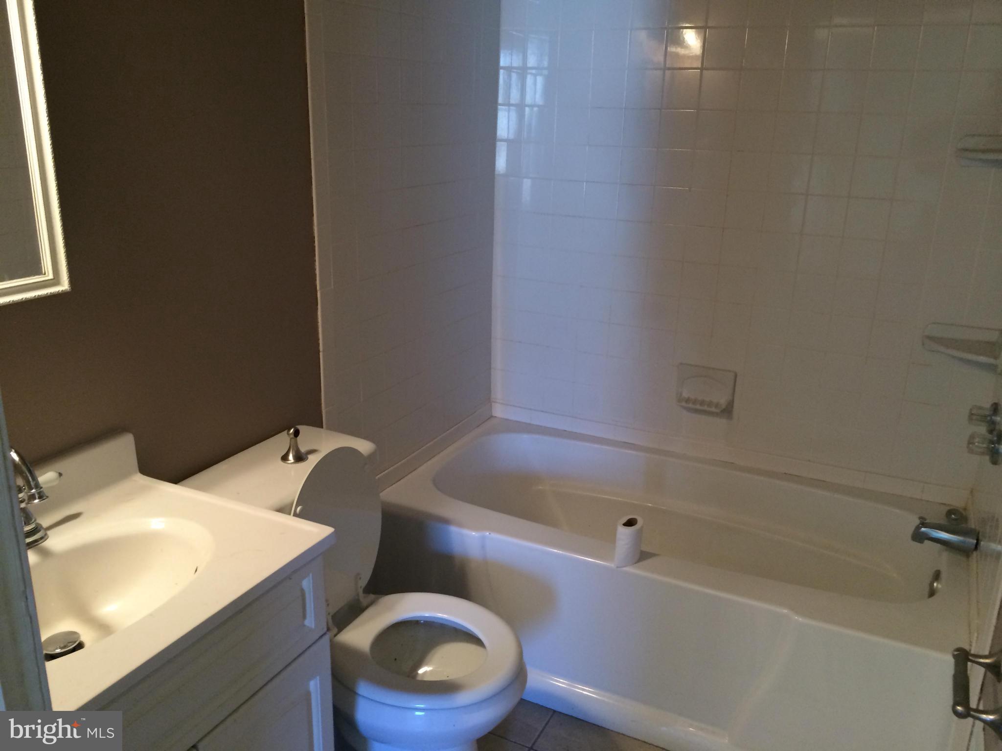 UPLAND HEIGHTS - Residential