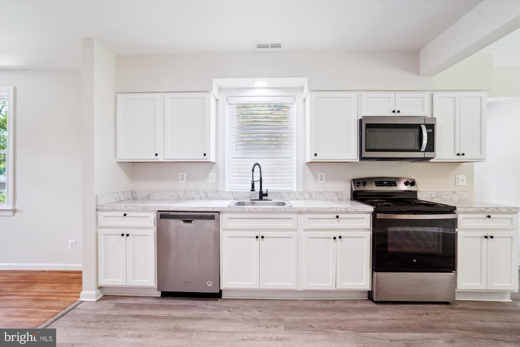 GLENDALE - Residential