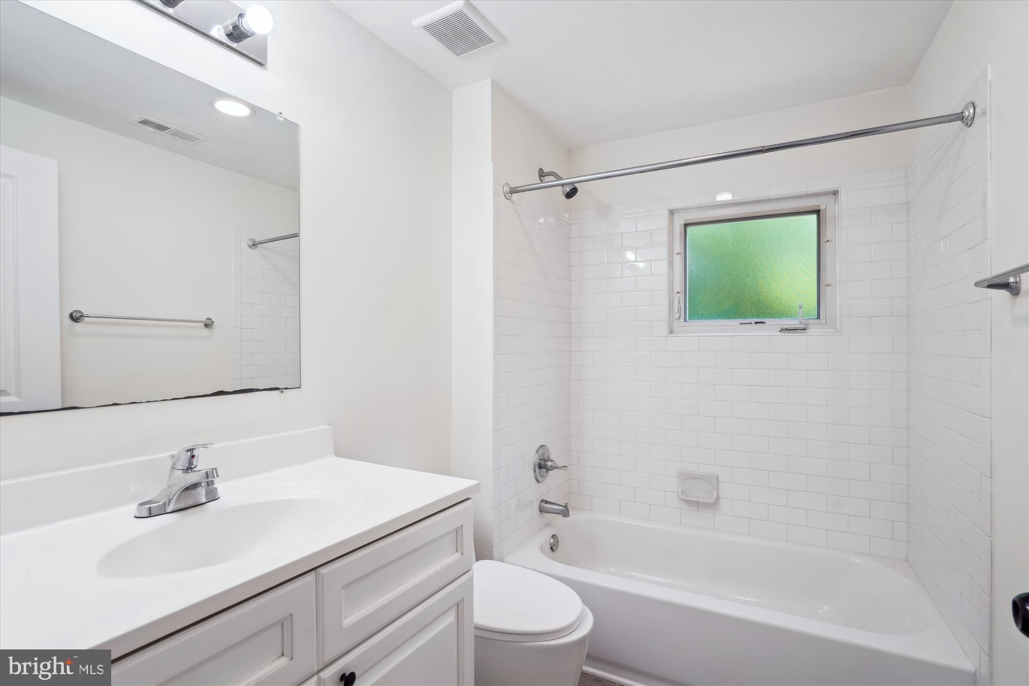 GLENDALE - Residential