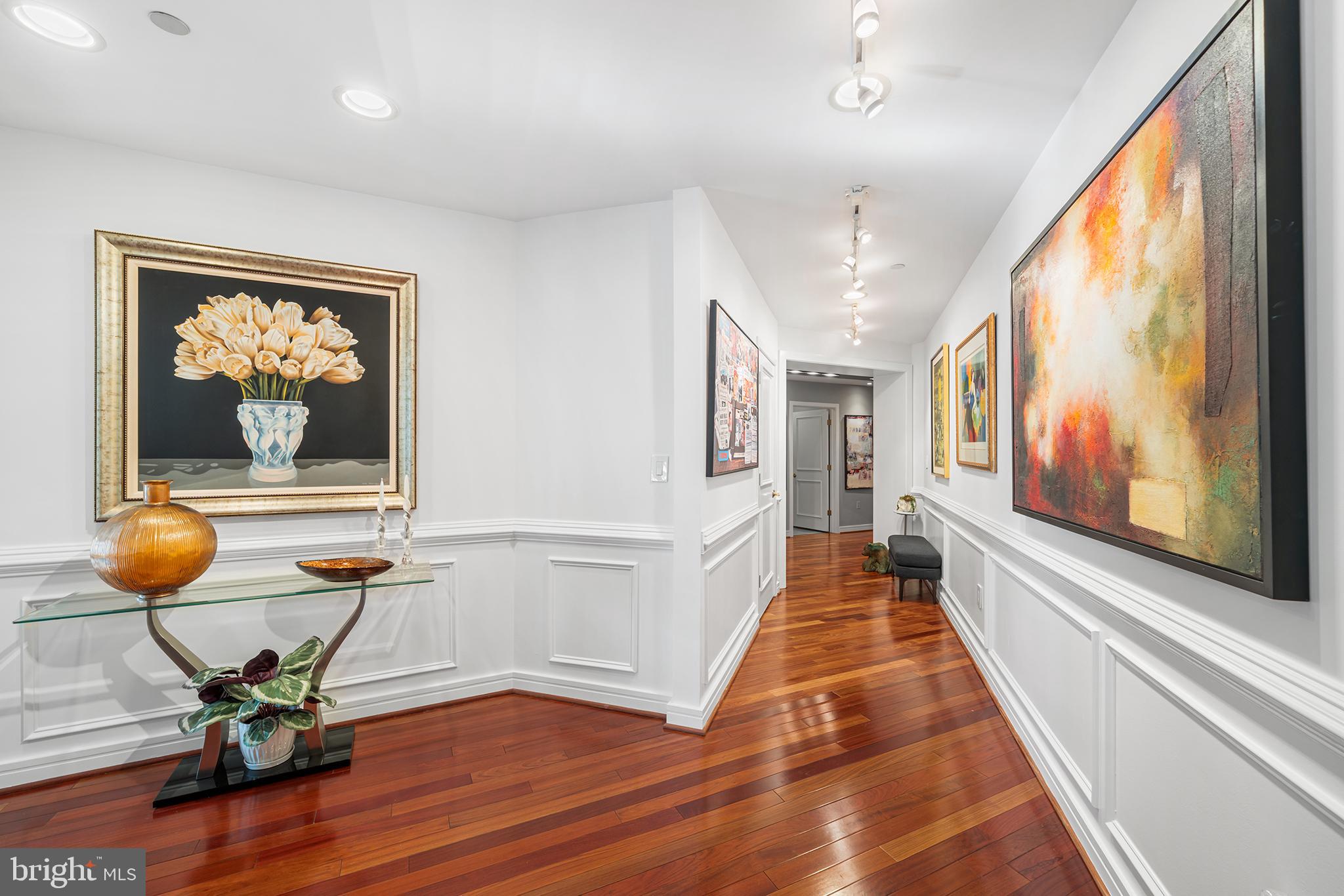 190 PRESIDENTIAL BOULEVARD 302