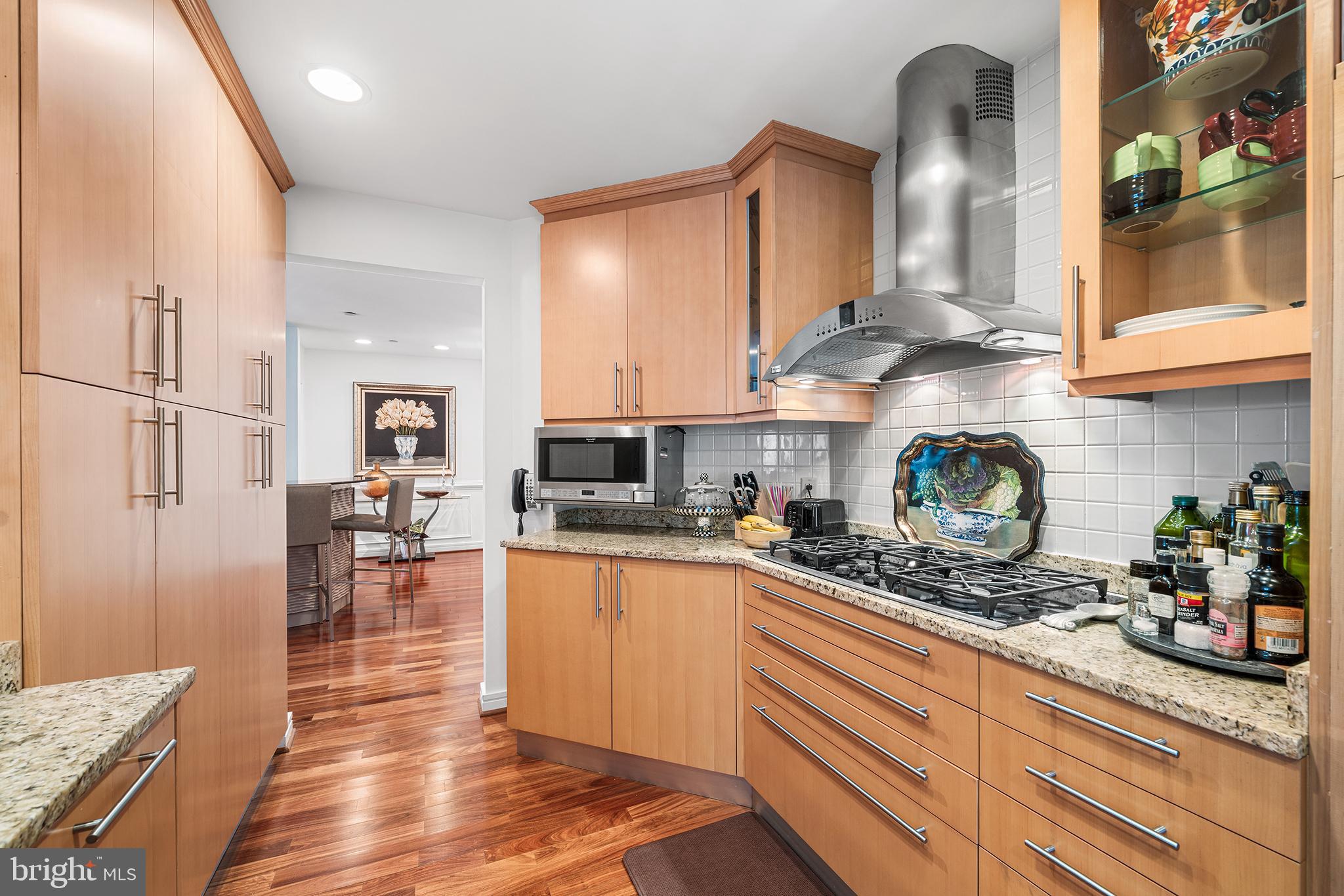 CORINTHIAN - Residential