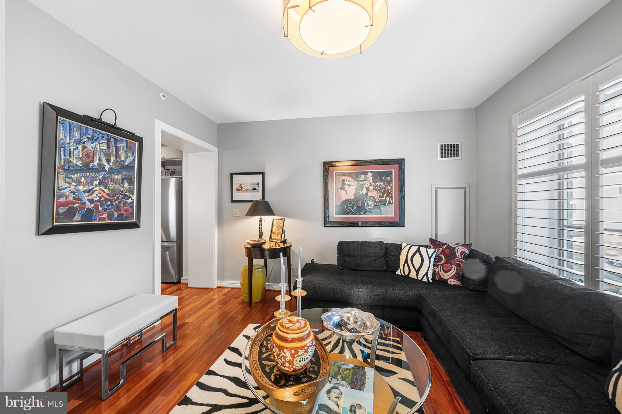 CORINTHIAN - Residential