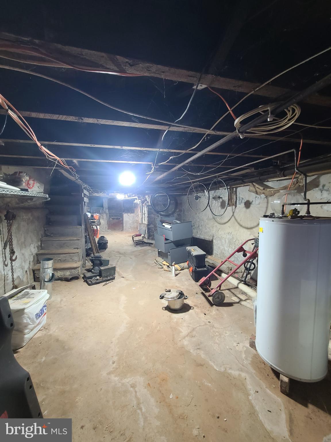 EAST KENSINGTON - Residential