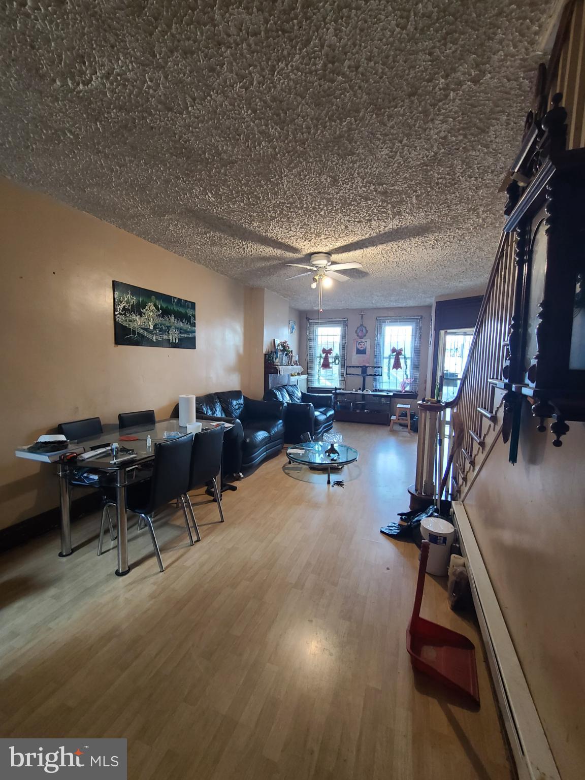 EAST KENSINGTON - Residential