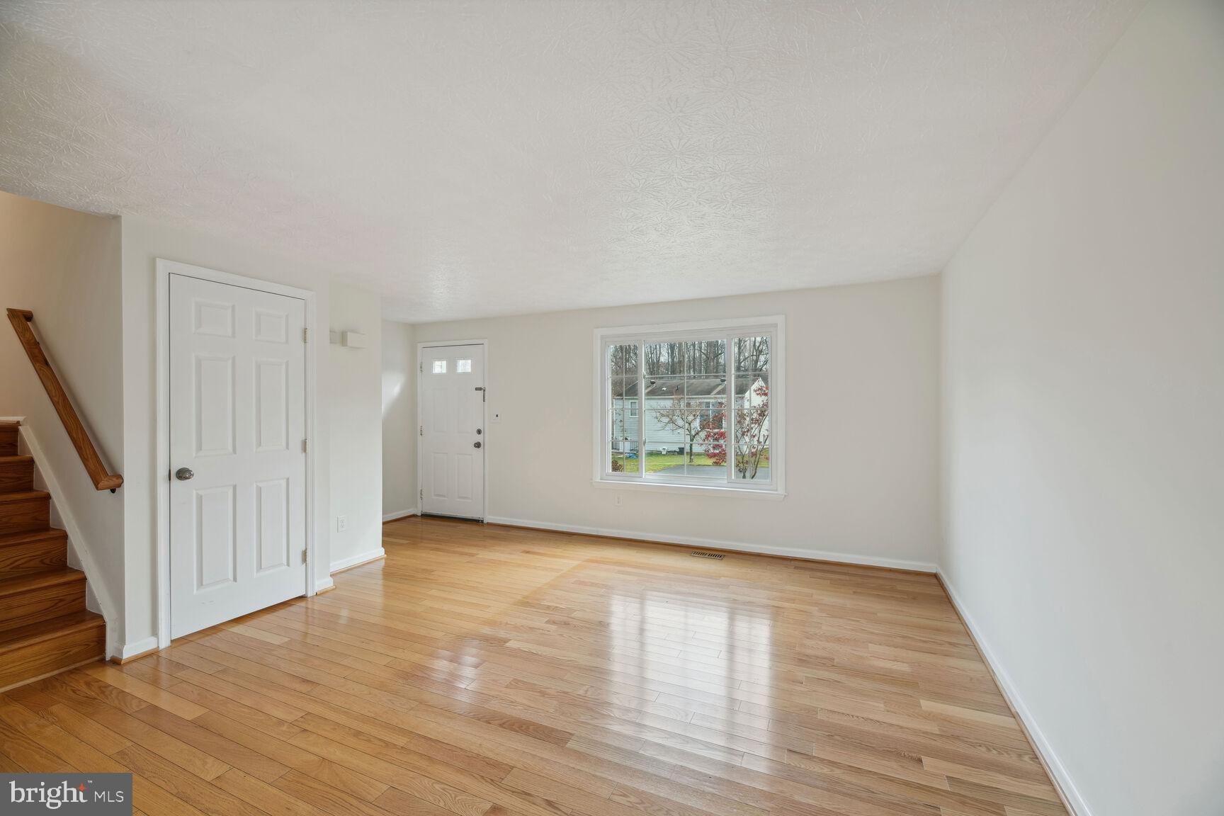 GOINS MANOR - Residential