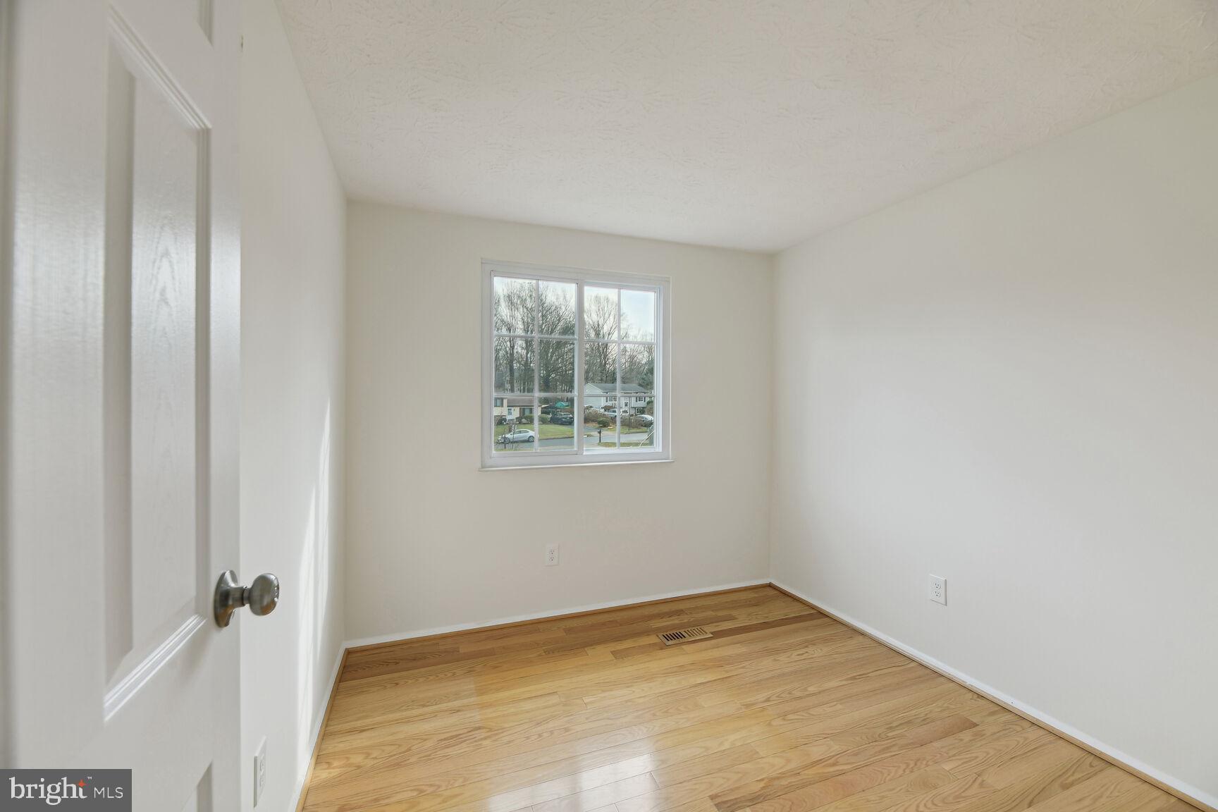 GOINS MANOR - Residential