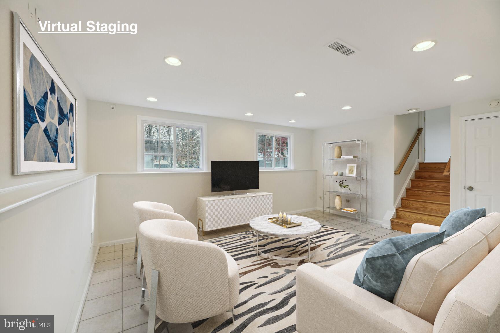 GOINS MANOR - Residential