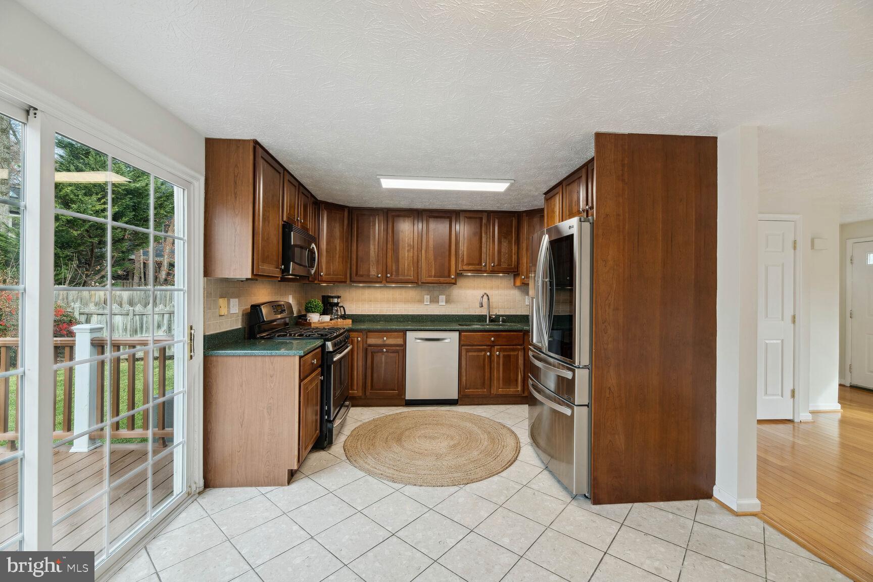 GOINS MANOR - Residential